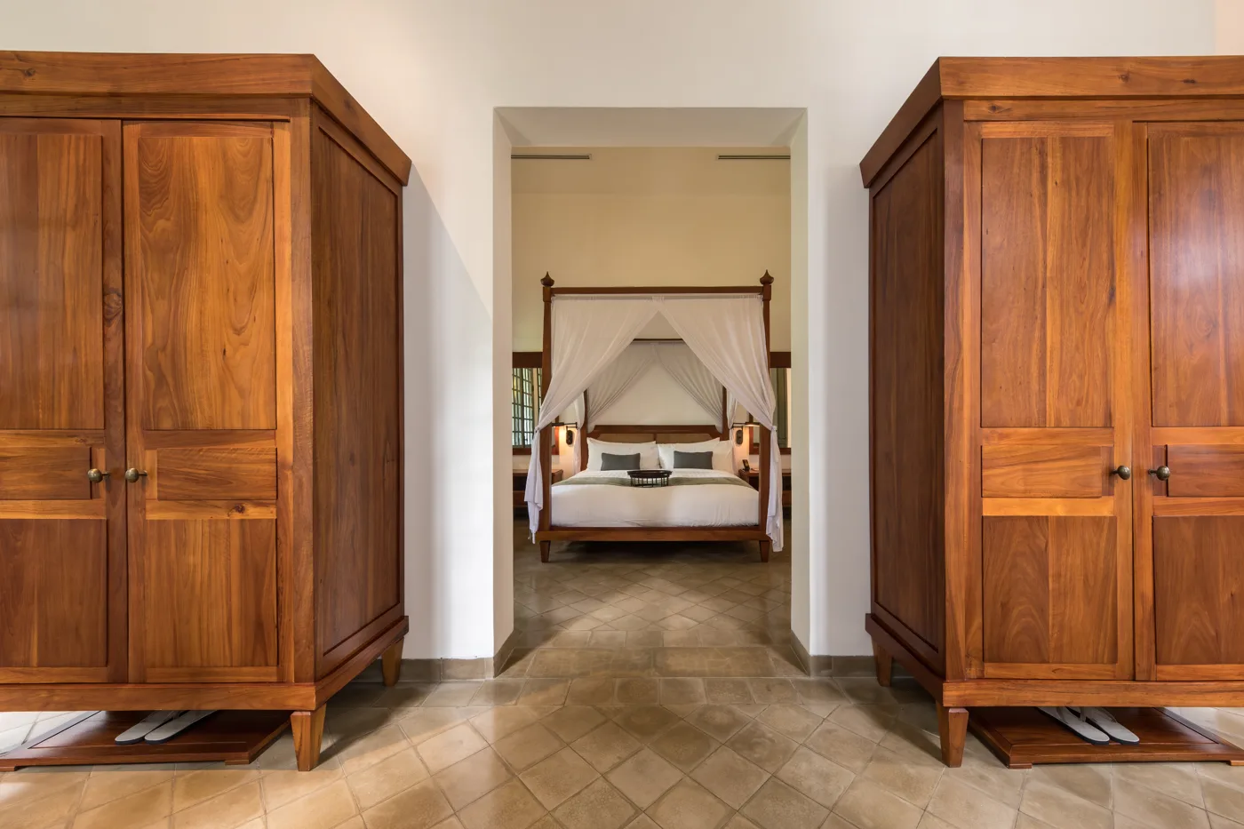 Bedroom Furniture Sets: 58cm Wardrobes, 750mm Walkways