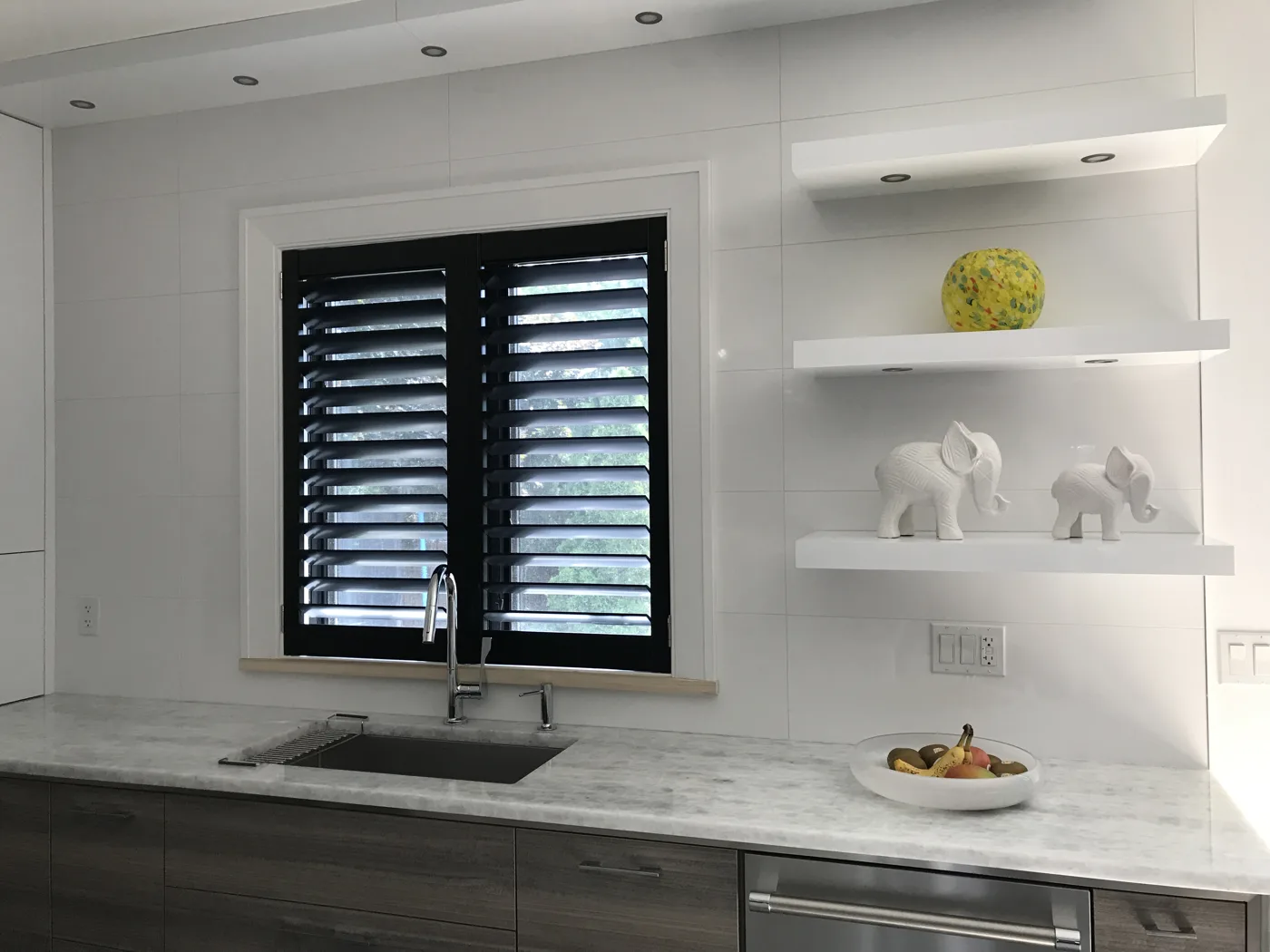 Kitchen Window Ideas: Treatments, Sills, and Styling Tips